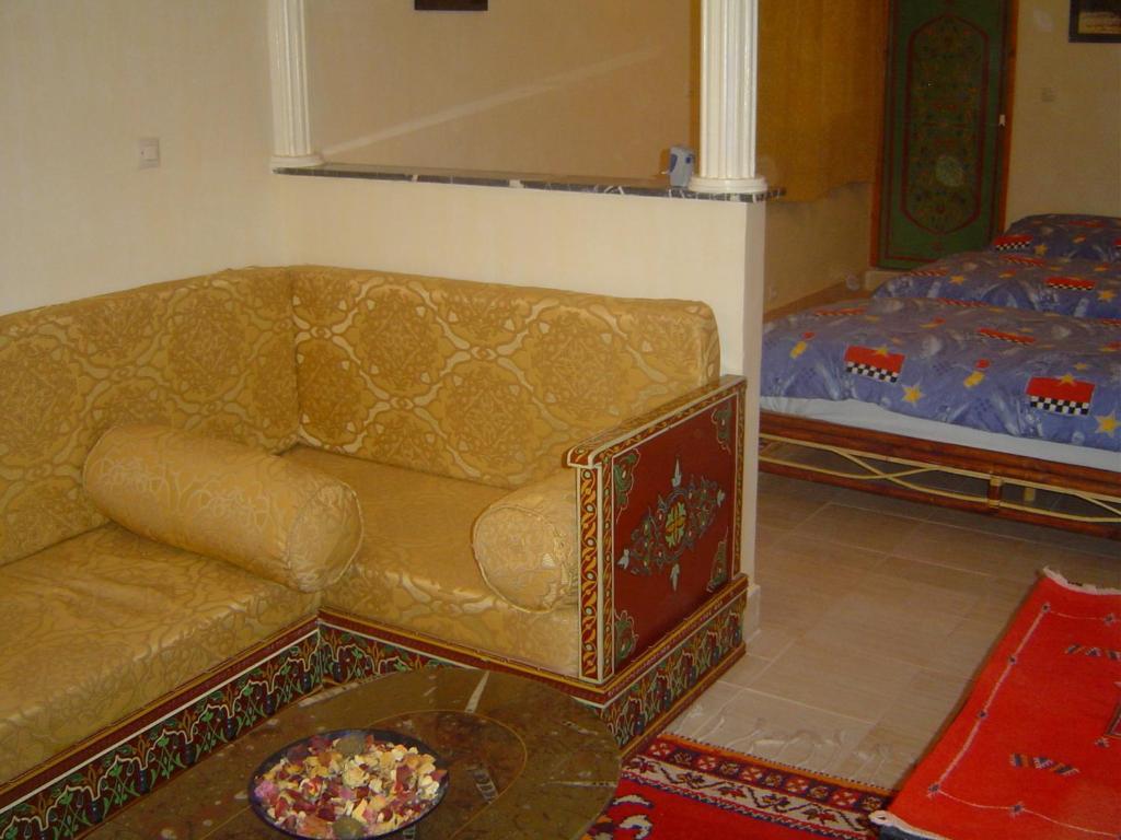 Bed and Breakfast Le Temps De Vivre Warzazat Zewnętrze zdjęcie