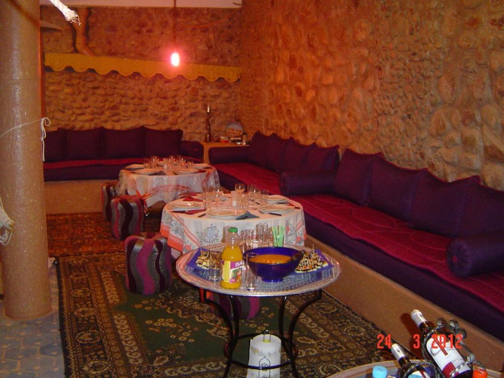 Bed and Breakfast Le Temps De Vivre Warzazat Zewnętrze zdjęcie