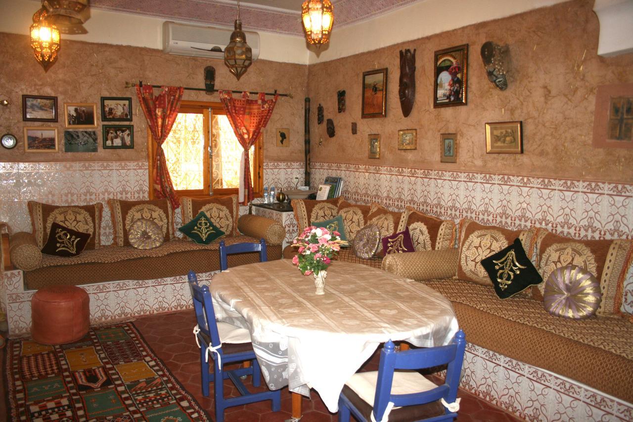 Bed and Breakfast Le Temps De Vivre Warzazat Zewnętrze zdjęcie
