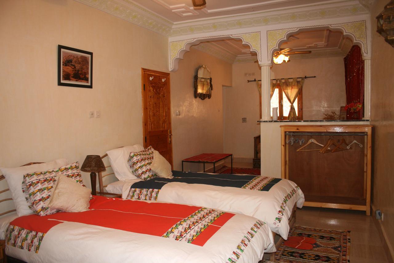 Bed and Breakfast Le Temps De Vivre Warzazat Zewnętrze zdjęcie